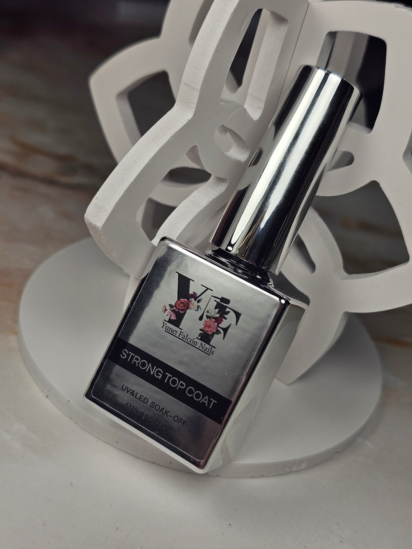 Strong Top Coat