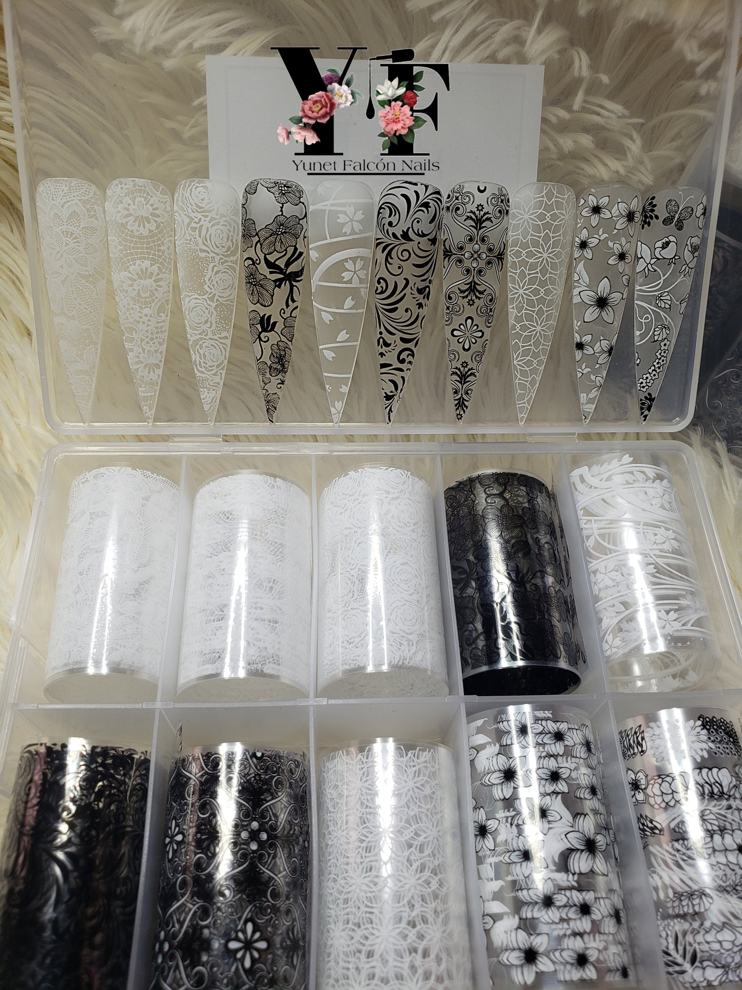 Foil Nail Art #12 Encaje